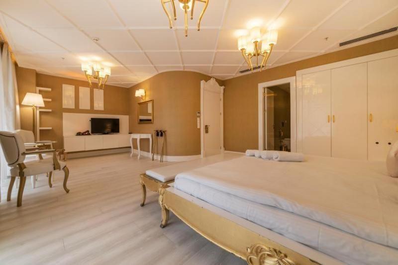 Golden Pars Hotel (Adults Only) Бурса Екстериор снимка