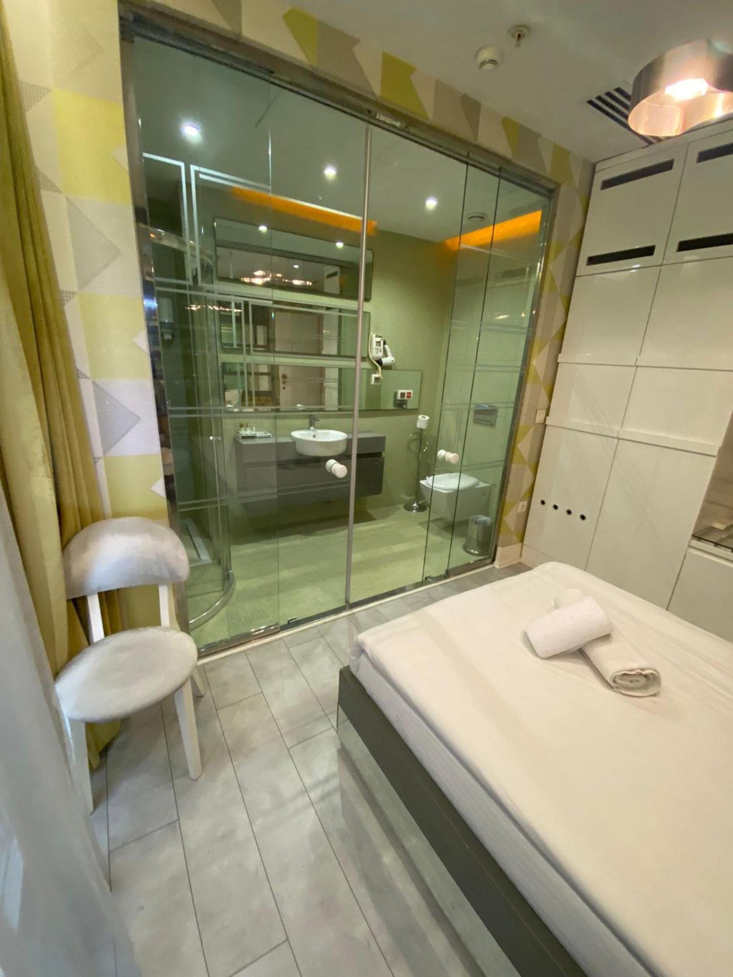 Golden Pars Hotel (Adults Only) Бурса Екстериор снимка