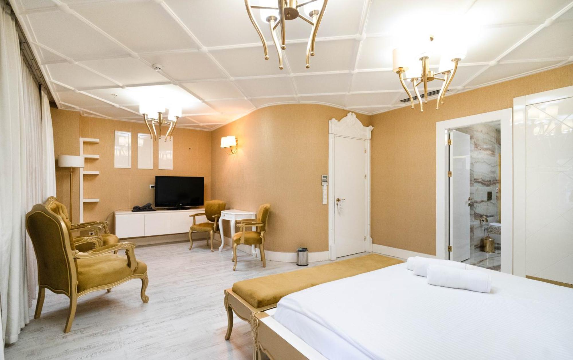 Golden Pars Hotel (Adults Only) Бурса Екстериор снимка