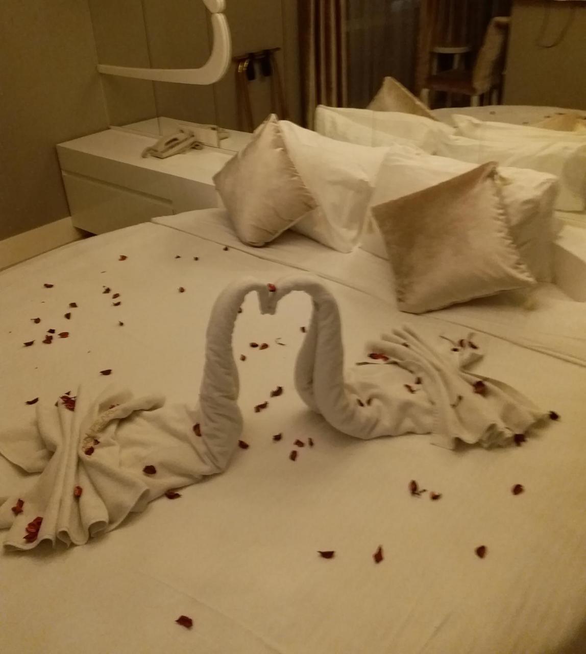 Golden Pars Hotel (Adults Only) Бурса Екстериор снимка